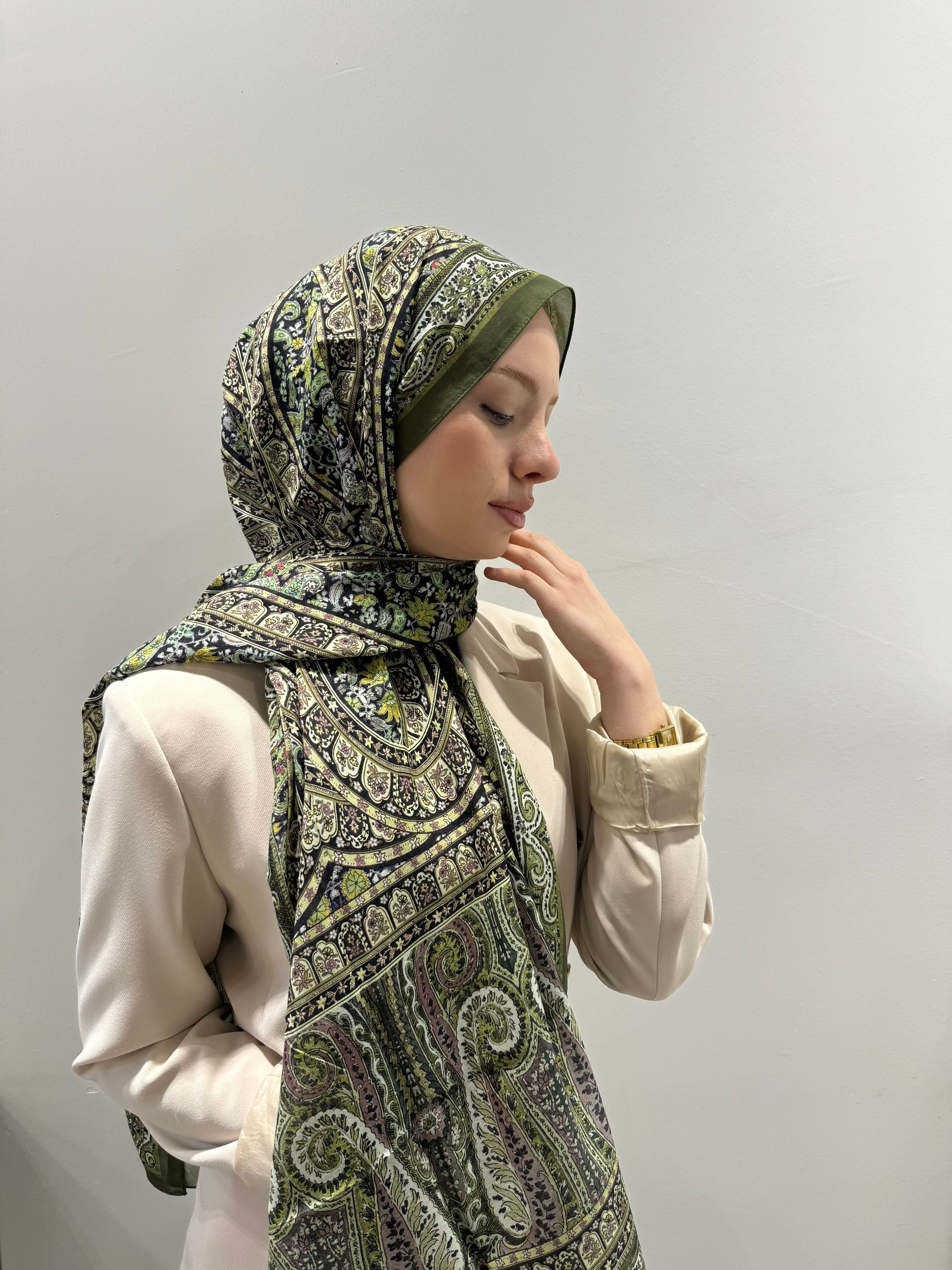Bohemian Breeze Serisi Nordic Desenli Şal 