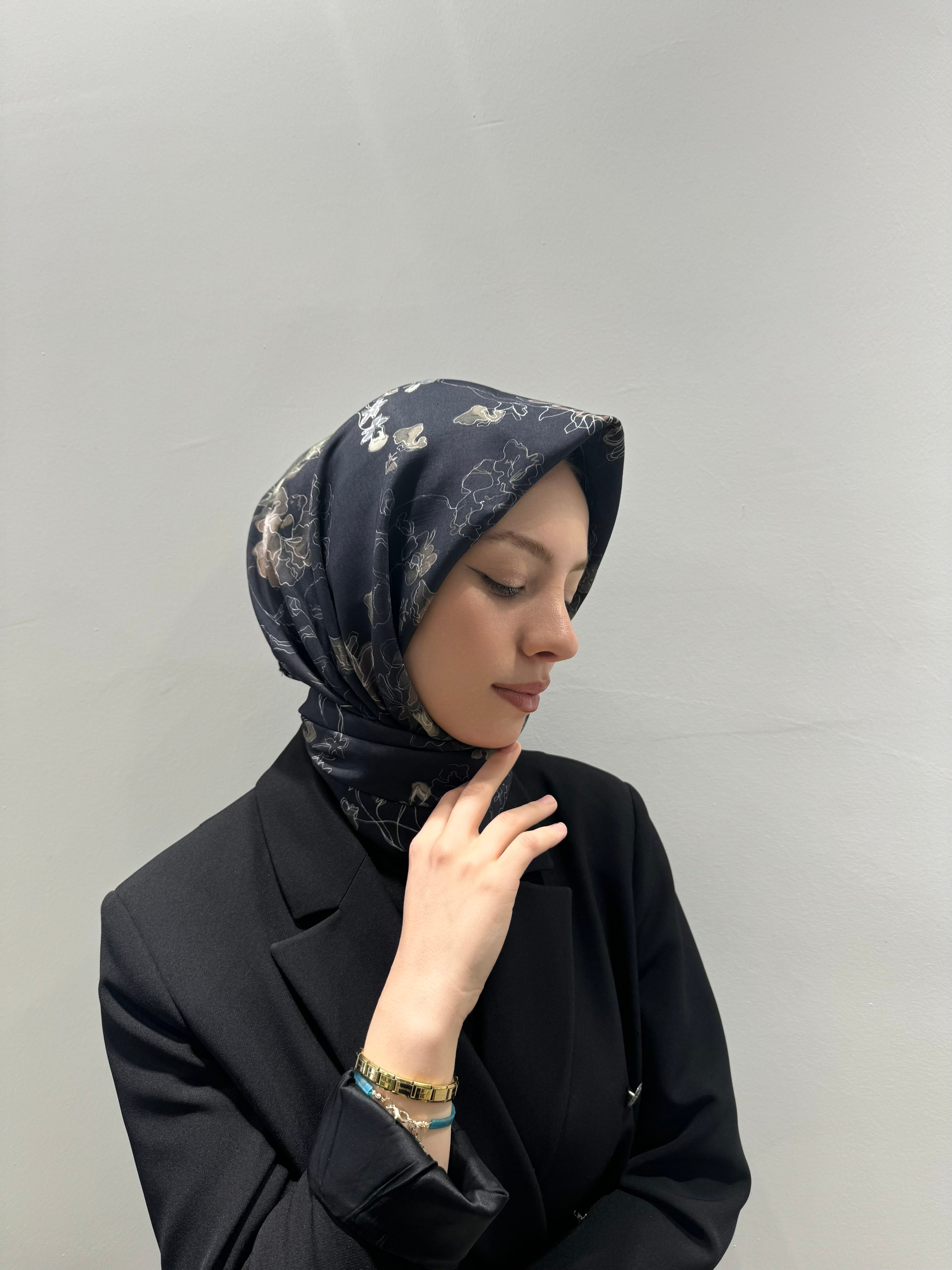 All Day Comfort Serisi Delia Desenli Eşarp