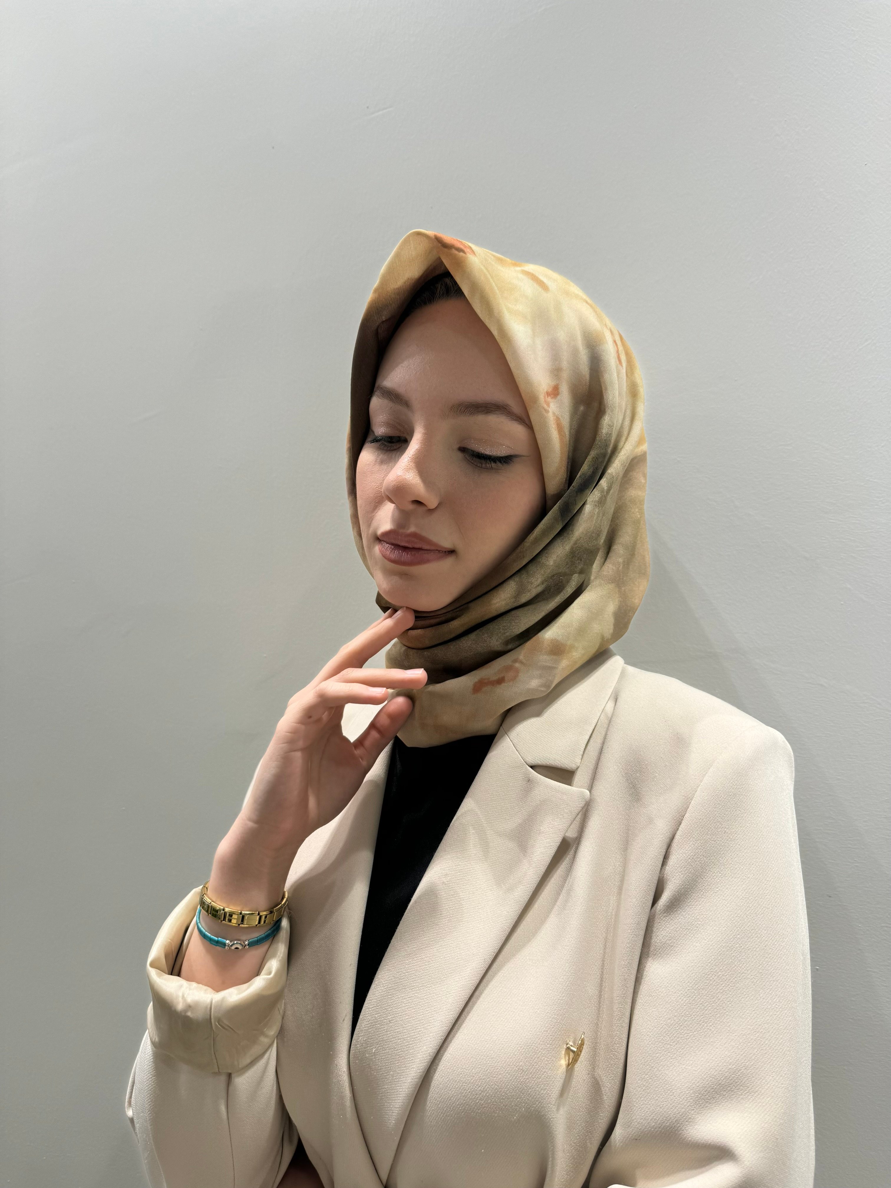 All Day Comfort Serisi Blair Desenli Eşarp