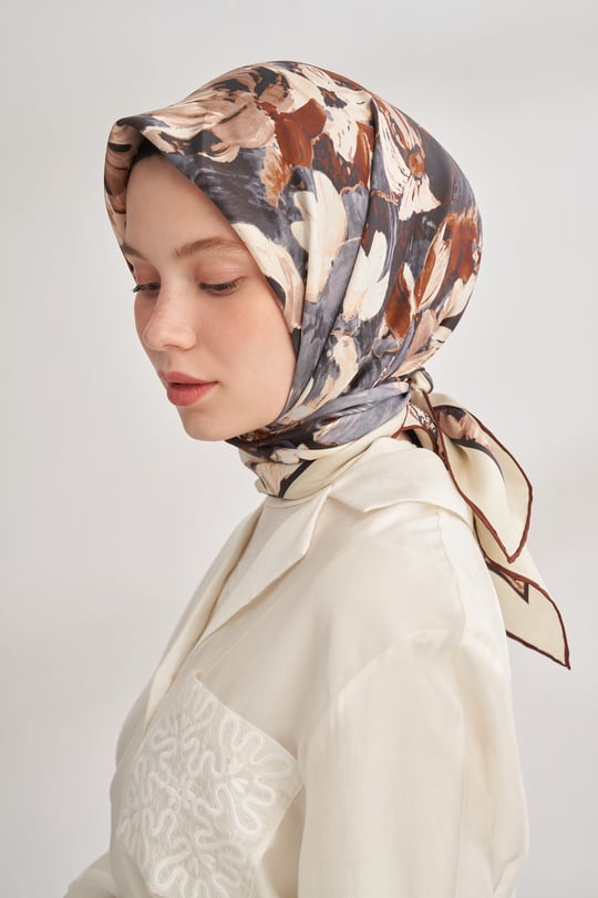 Armanda Twill İpek Eşarp
