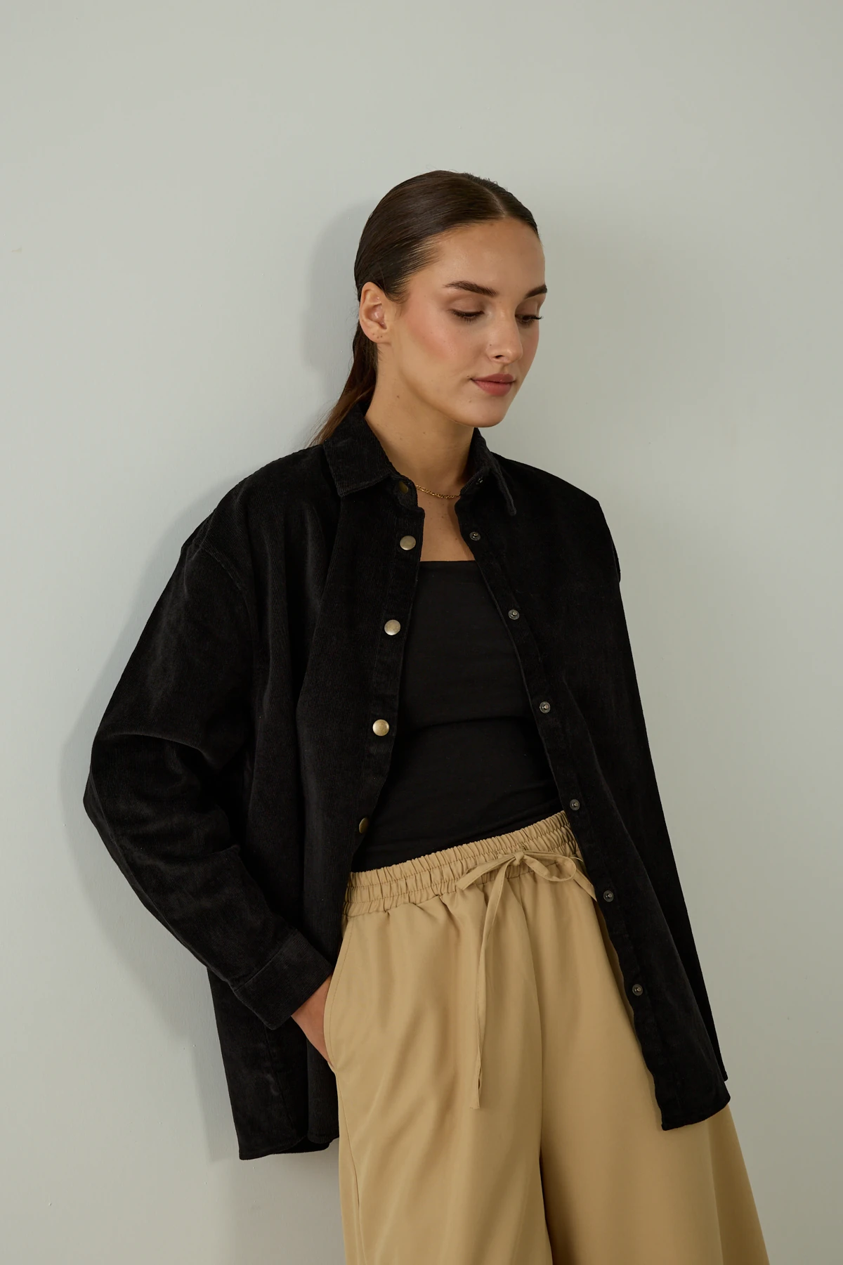 Siyah Kadife Gömlek