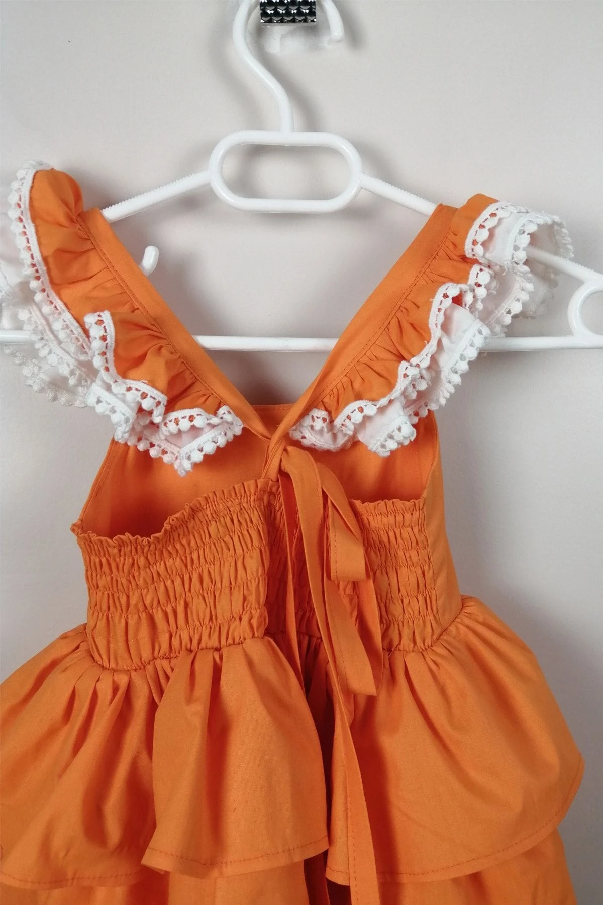 Kız Çocuk Turuncu Fırfır Detaylı Elbise