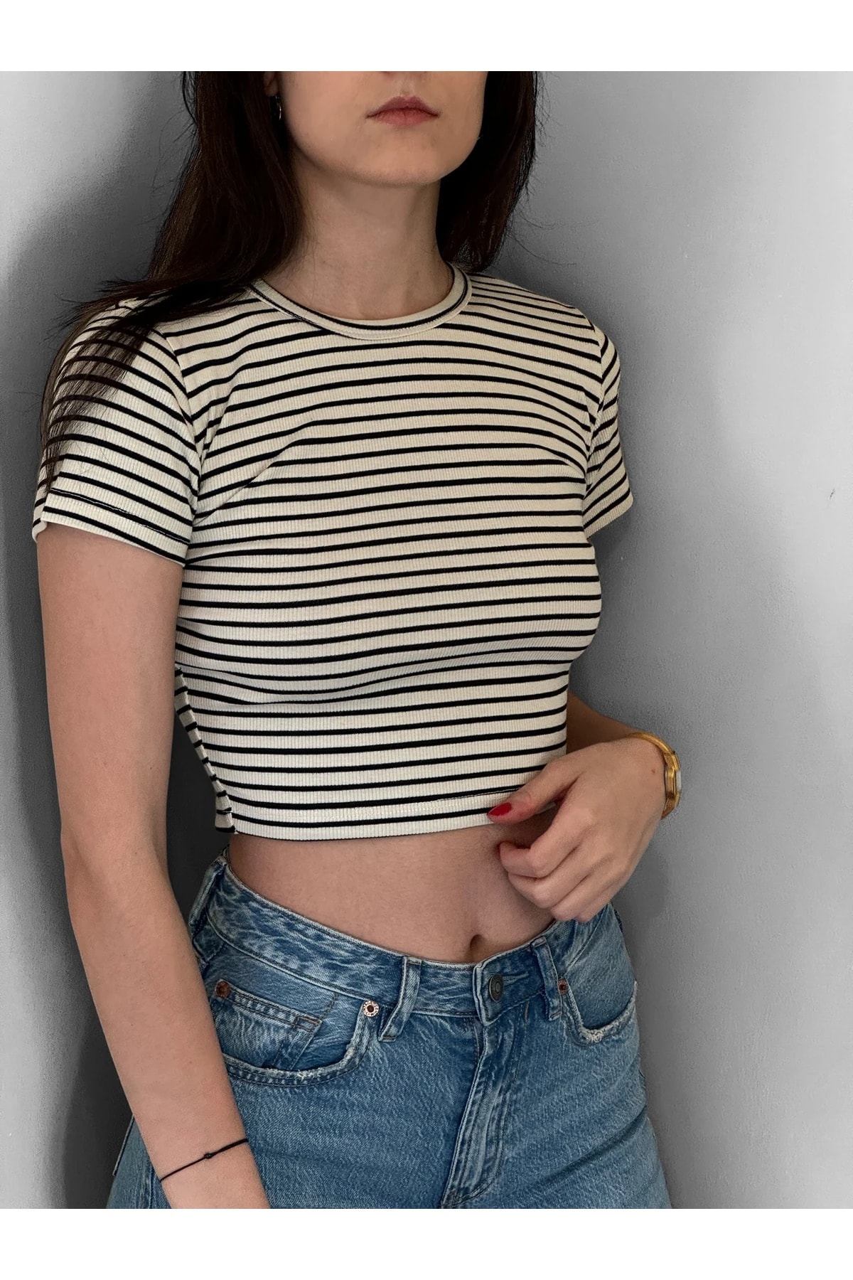 Kadın Çizgili Dokuma Bisiklet Yaka Crop Tişört