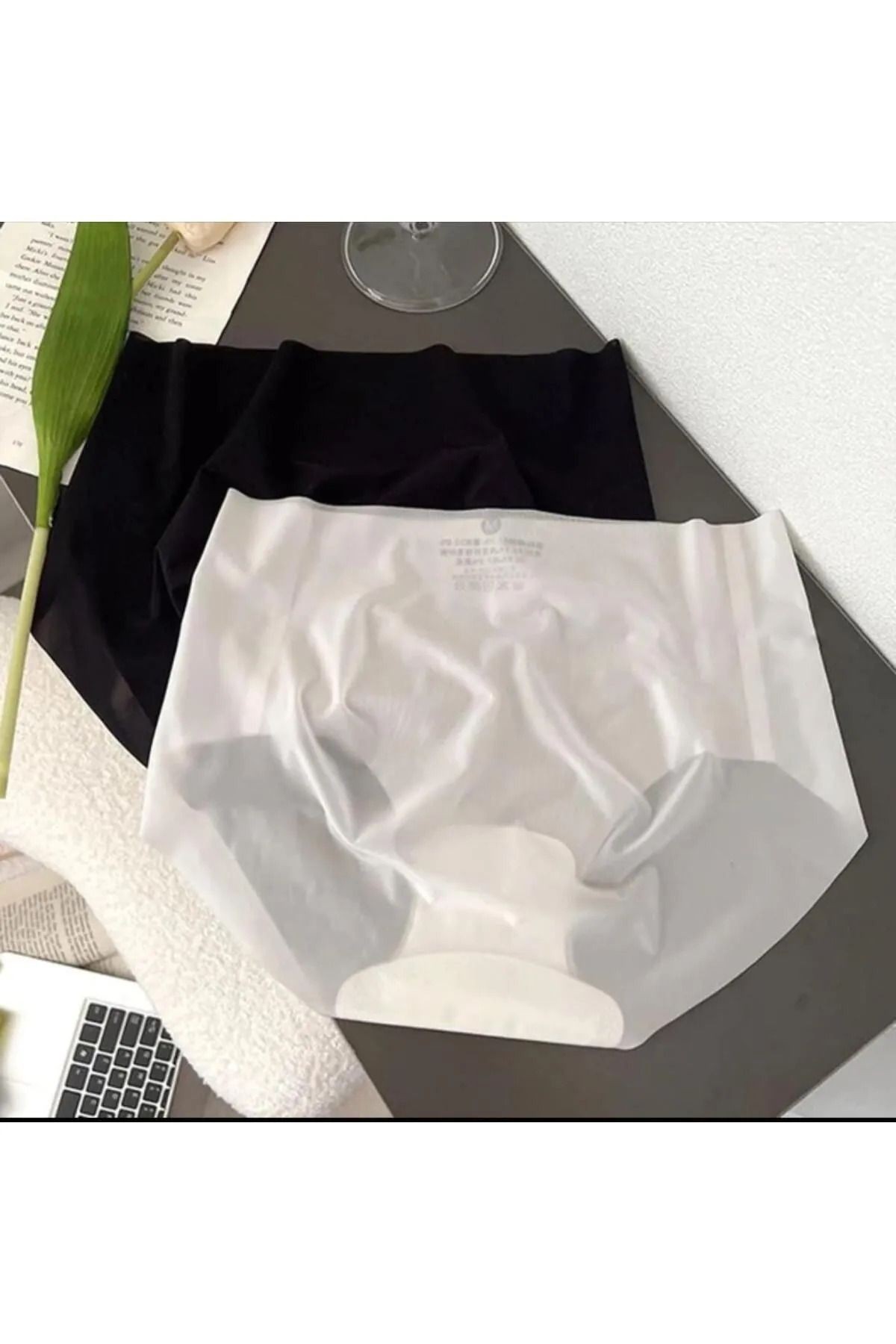 ULTRA İNCE DİKİŞSİZ BUZ İPEK KÜLOT MİKRO ŞEFFAF LAZER KESİM İZ YAPMAZ KÜLOT BEYAZ