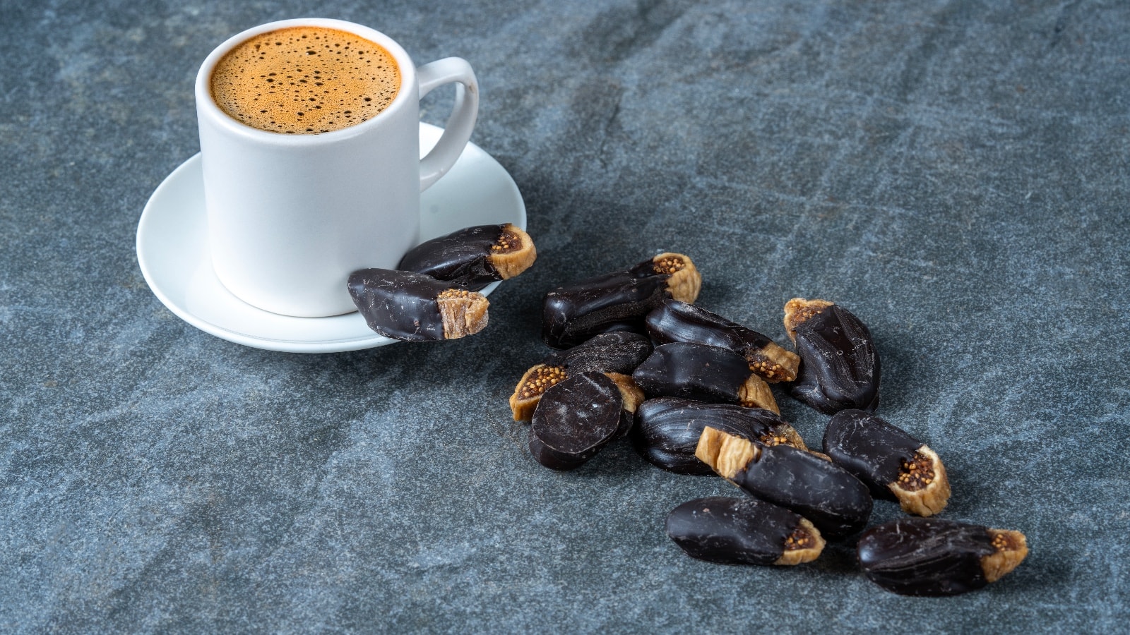 Çikolatalı İncir Çubukları 150 Gr.