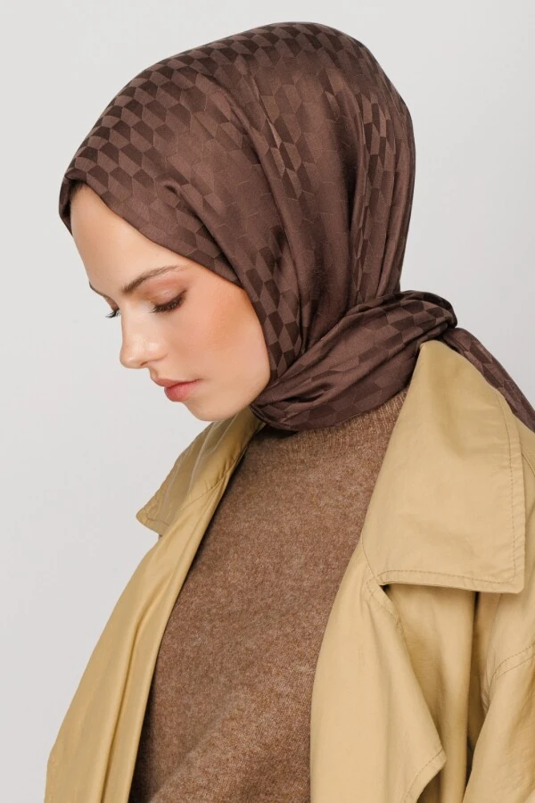 BADEMİ QOZA DESEN İPEKSİ JAKAR ŞAL