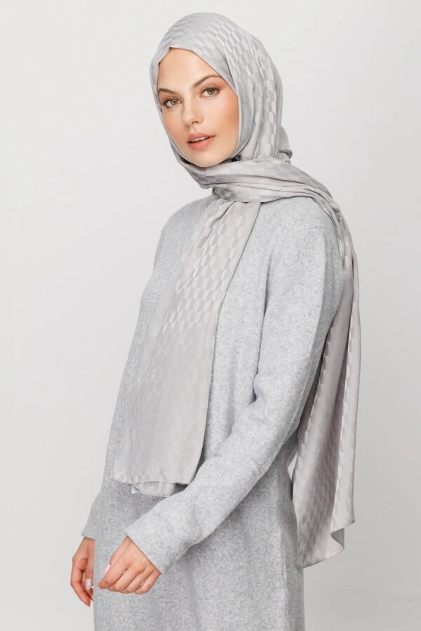 GÜMÜŞ GRİ QOZA DESEN İPEKSİ JAKAR ŞAL