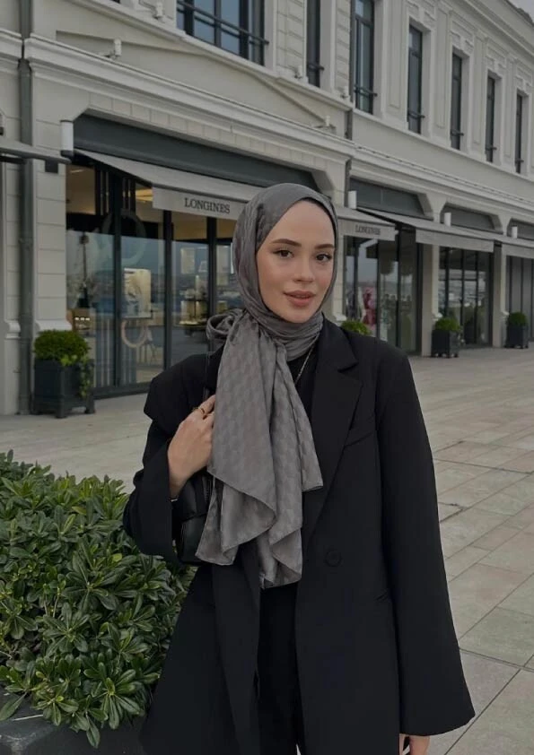 ElifNazı'ın Tercihi ANTRASİT QOZA DESEN İPEKSİ JAKAR ŞAL