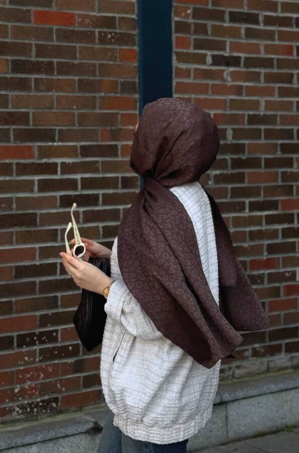 Şevval'in Tercihi Leopar Desen Şal / Bademi