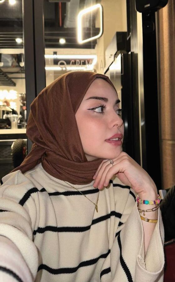 Bewzanur' un Tercihi KIZIL KAHVE PAMUK KRAŞ ŞAL