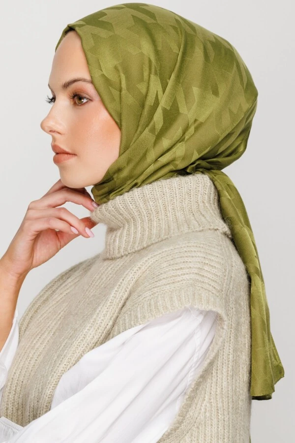 ÇAM YEŞİLİ KAZAYAĞI DESEN İPEKSİ JAKAR ŞAL