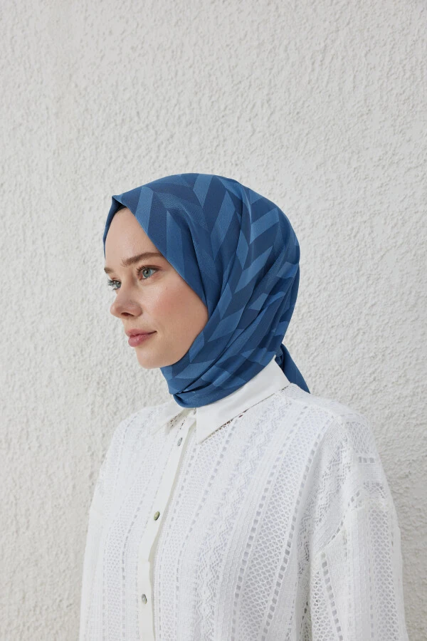 OZALİT BALIKSIRTI DESEN JAKAR ŞAL