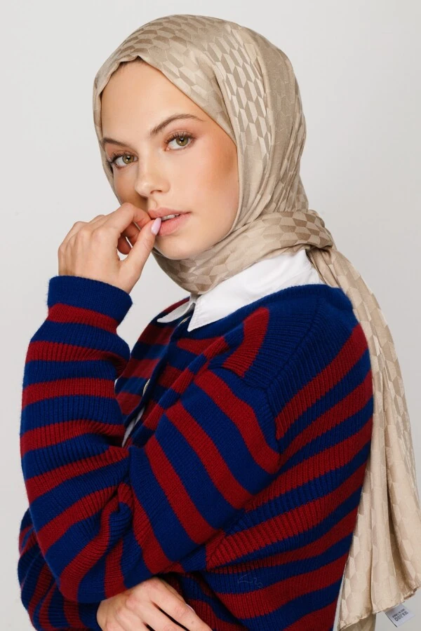 BAL BEJİ QOZA DESEN İPEKSİ JAKAR ŞAL