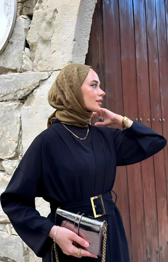 ElifNazı'ın Tercihi YAĞ YEŞİLİ BLOOM DESEN ŞAL