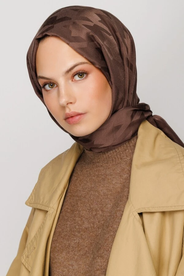 BADEMİ KAZAYAĞI DESEN İPEKSİ JAKAR ŞAL