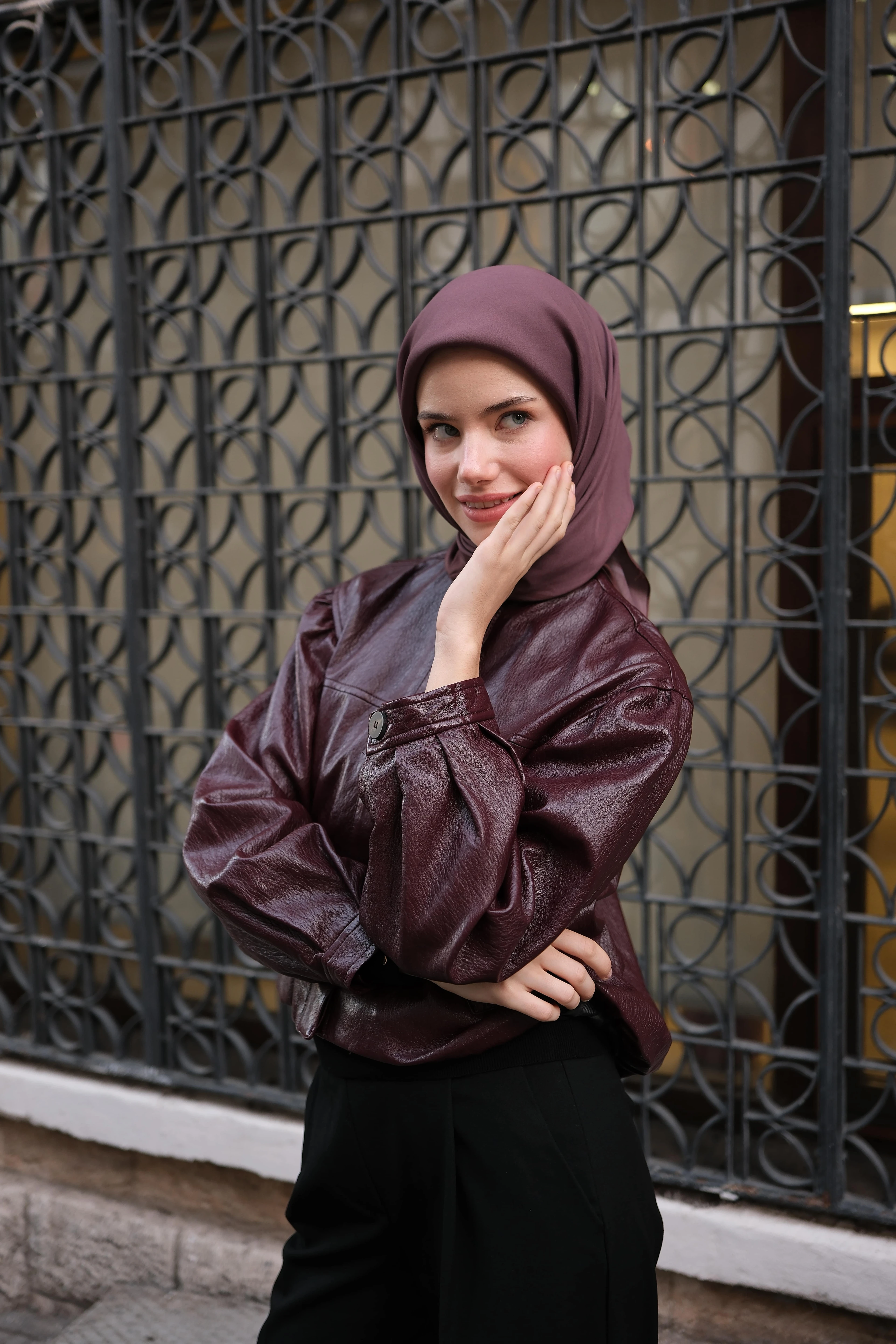 MÜRDÜM FLOŞ VİSKON DESEN EŞARP