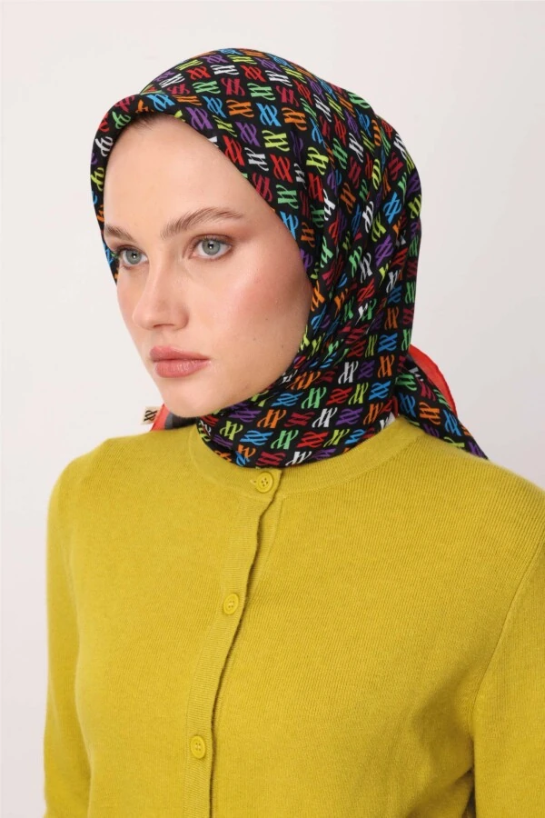 Floş Viskon Eşarp / Siyah-kırmızı