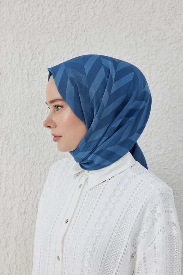 OZALİT BALIKSIRTI DESEN JAKAR ŞAL