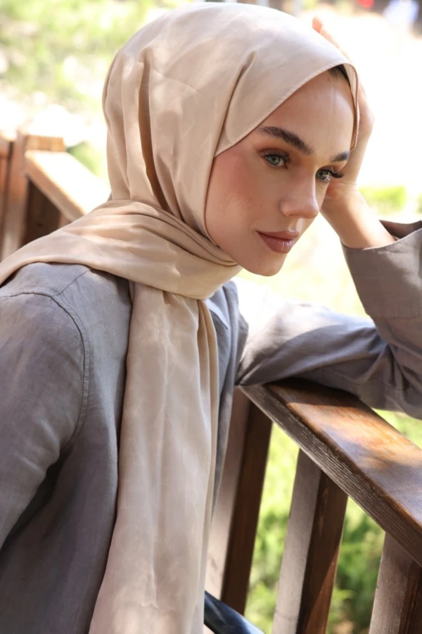 Fil Dişi Monogram Desen Şal