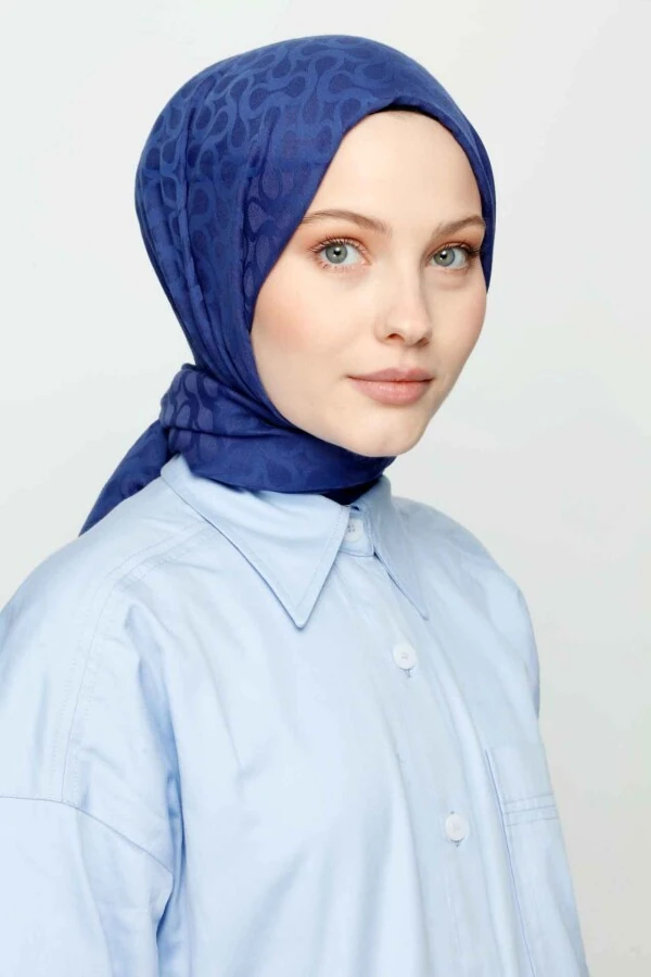 KOYU KOT MAVİ BLOOM DESEN ŞAL
