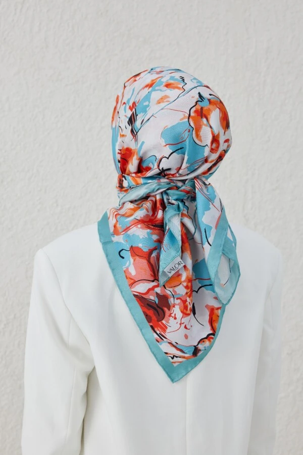 EBRULİ DESEN İPEK EŞARP