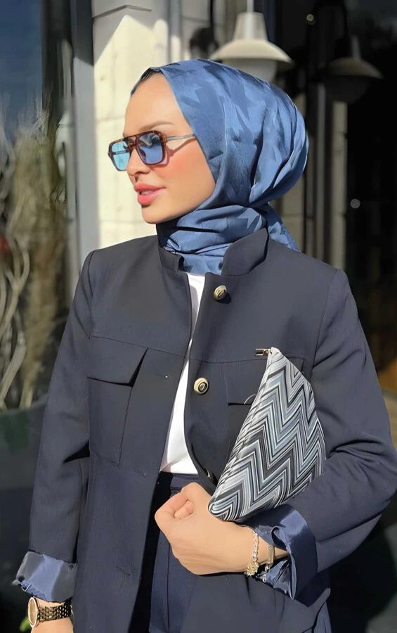 Kadriye Saltan'ın Tercihi OZALİT  KAZAYAĞI DESEN İPEKSİ JAKAR ŞAL