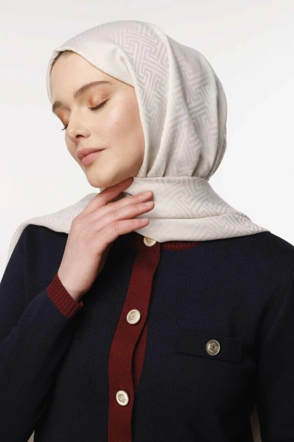 Labirent Desen Şal / Kırık Beyaz