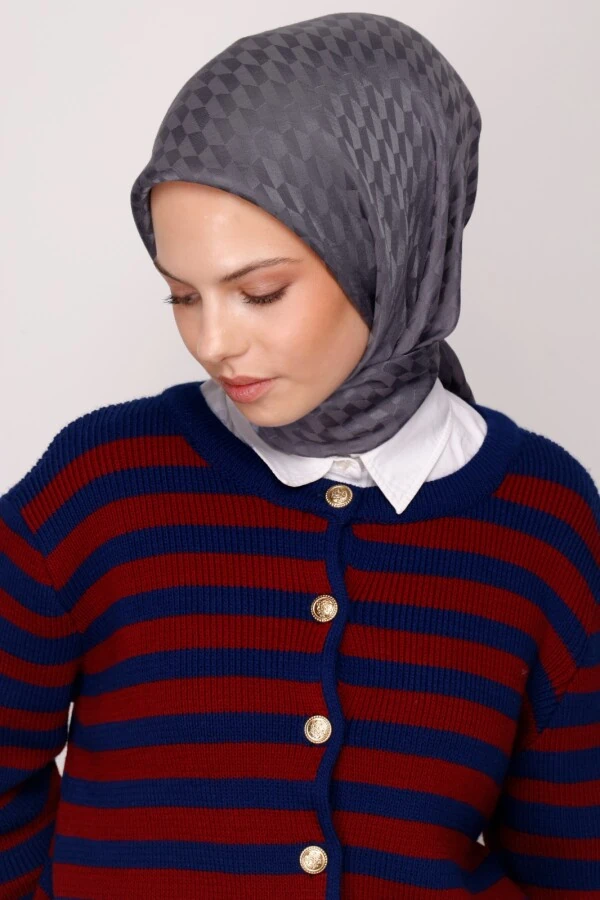 ANTRASİT QOZA DESEN İPEKSİ JAKAR  EŞARP