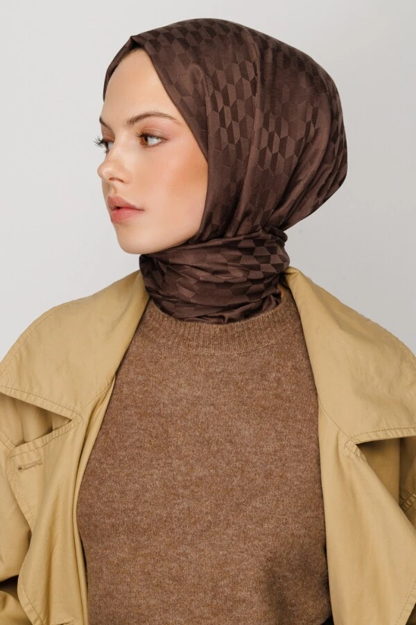 BADEMİ QOZA DESEN İPEKSİ JAKAR ŞAL