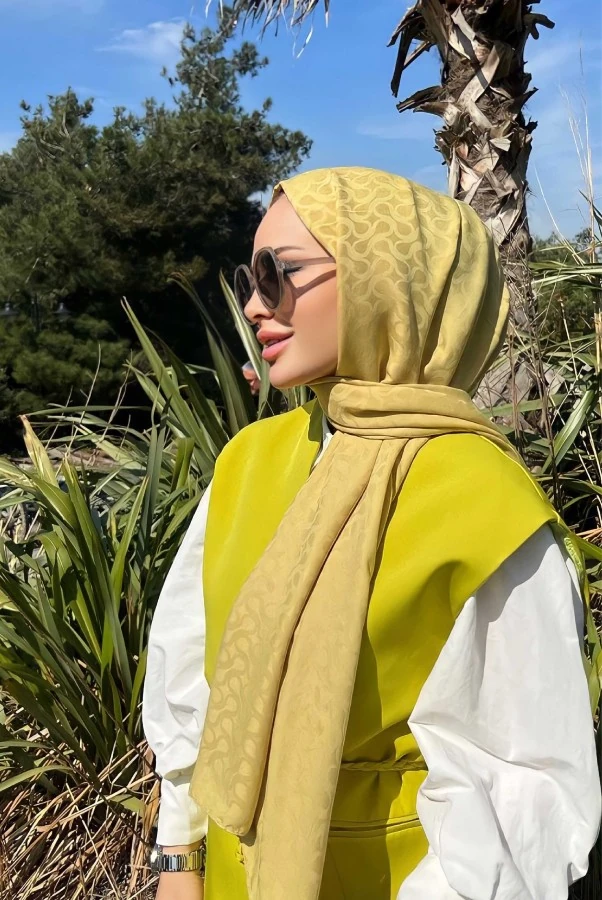 Kadriye Saltan'ın Tercihi GÜNEY YOSUNU BLOOM DESEN ŞAL