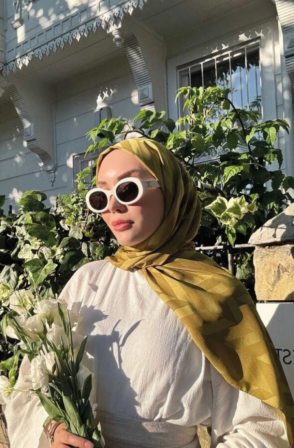 Rimelaskına'nın Tercihi ZEYTİN YEŞİLİ BALIKSIRTI DESEN JAKAR ŞAL