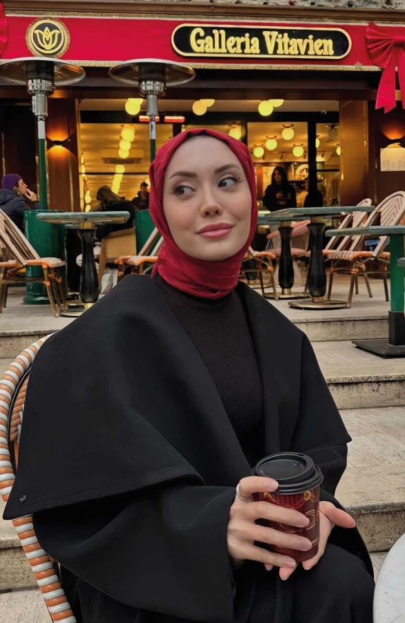 Rimelaskina' nın Tercihi DERİN ŞARABİ QOZA DESEN İPEKSİ JAKAR ŞAL