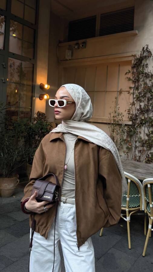 Beyza Karam' ın Tercihi FİL DİŞİ BLOOM DESEN ŞAL