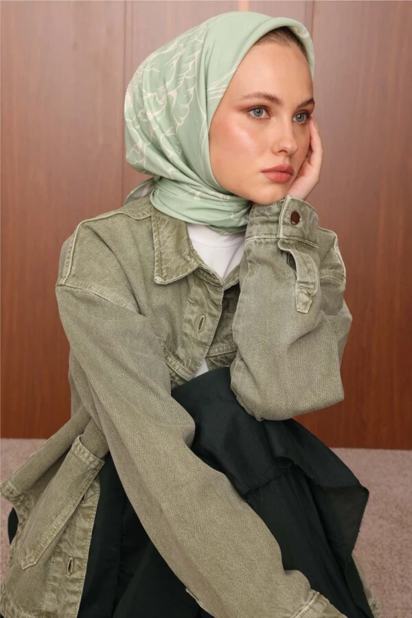 Vibran Floş viskon Eşarp / Çiğ Badem