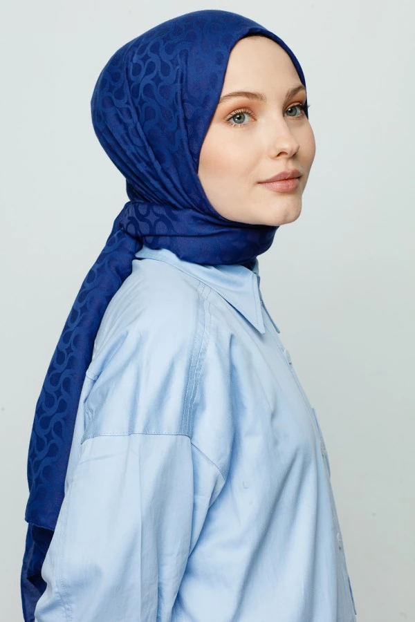 KOYU KOT MAVİ BLOOM DESEN ŞAL