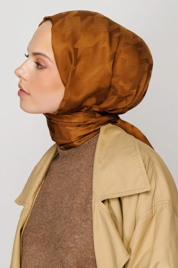 BAL KÖPÜĞÜ KAZAYAĞI DESEN İPEKSİ JAKAR ŞAL