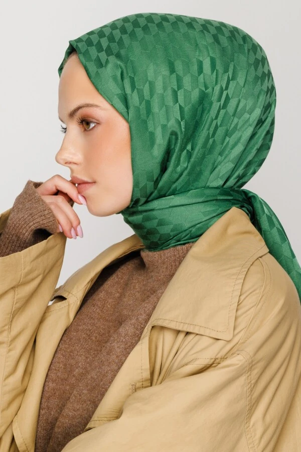 ÇAY AĞACI QOZA DESEN İPEKSİ JAKAR  ŞAL