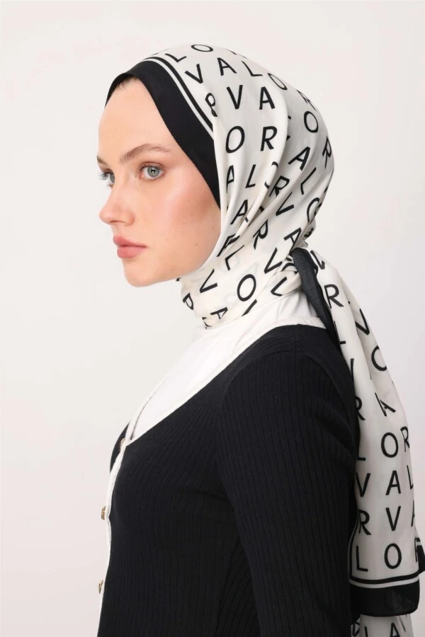 Siyah Floş Viskon Şal