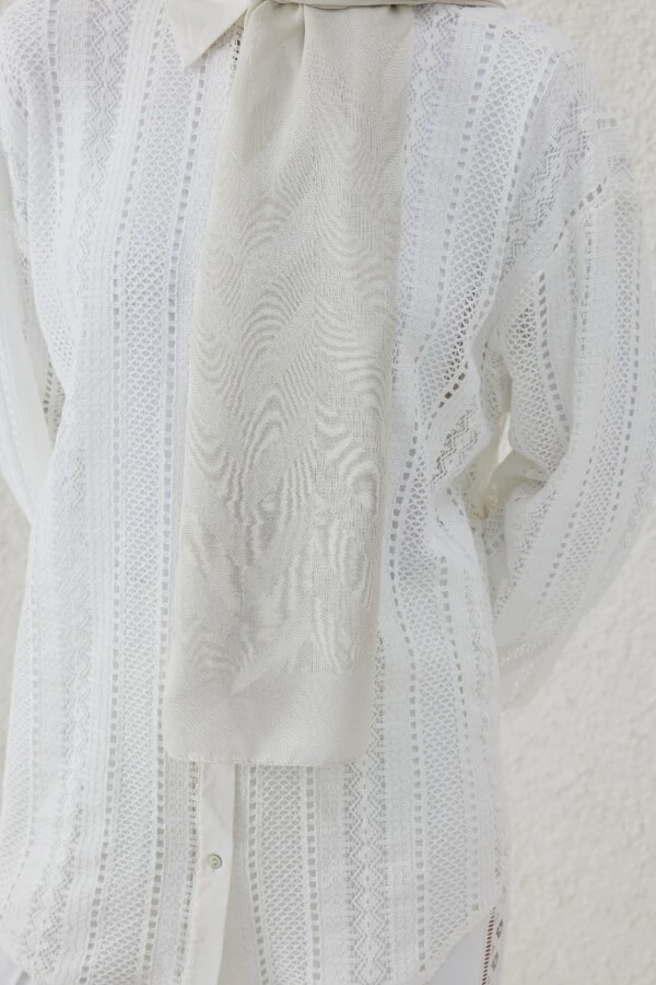 KIRIK BEYAZ BALIKSIRTI DESEN JAKAR ŞAL