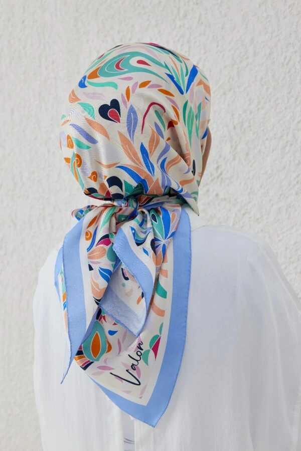 AURA DESEN İPEK EŞARP