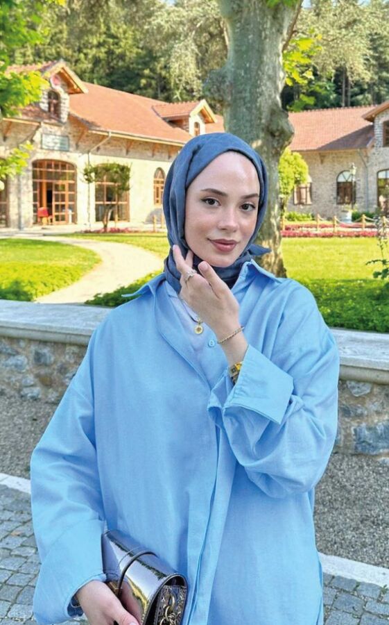 ElifNaz'ın Tercihi ÇAKIL BLOOM DESEN ŞAL