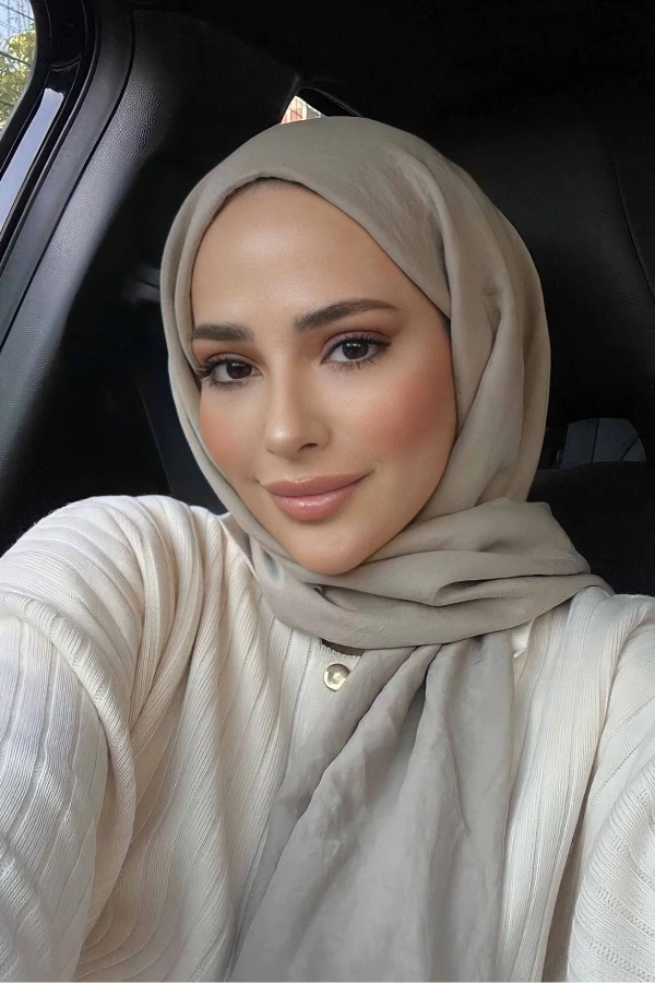 Aleyna Güzel' in Tercihi AY ÇEKİRDEĞİ PAMUK KRAŞ ŞAL