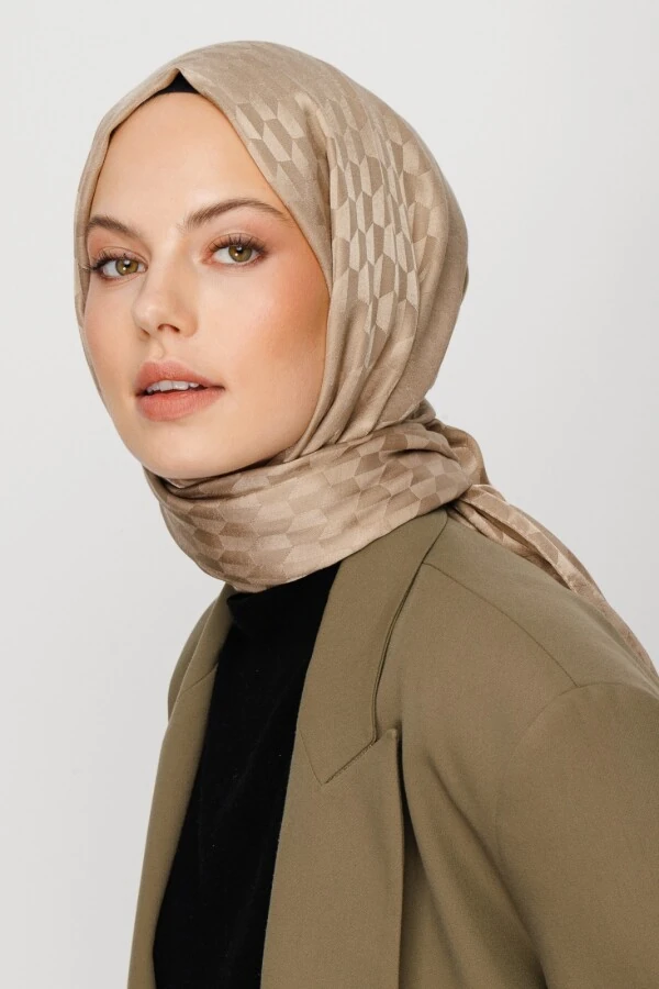 KUM BEJİ QOZA DESEN İPEKSİ JAKAR ŞAL