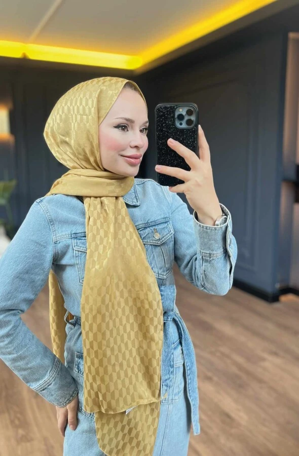 GOLD QOZA DESEN İPEKSİ JAKAR ŞAL