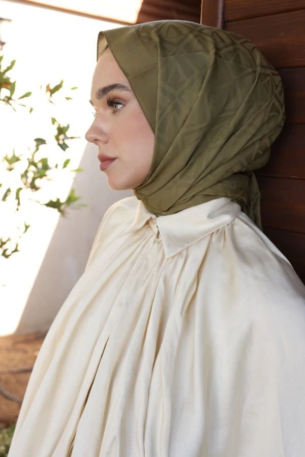 Toprak Yeşili  Logo Desen Şal