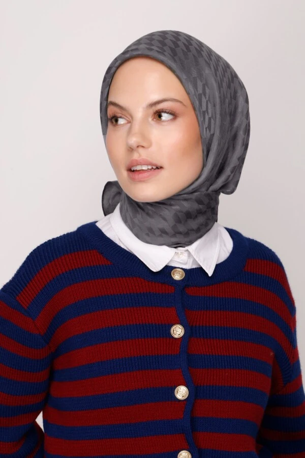 ANTRASİT QOZA DESEN İPEKSİ JAKAR  EŞARP