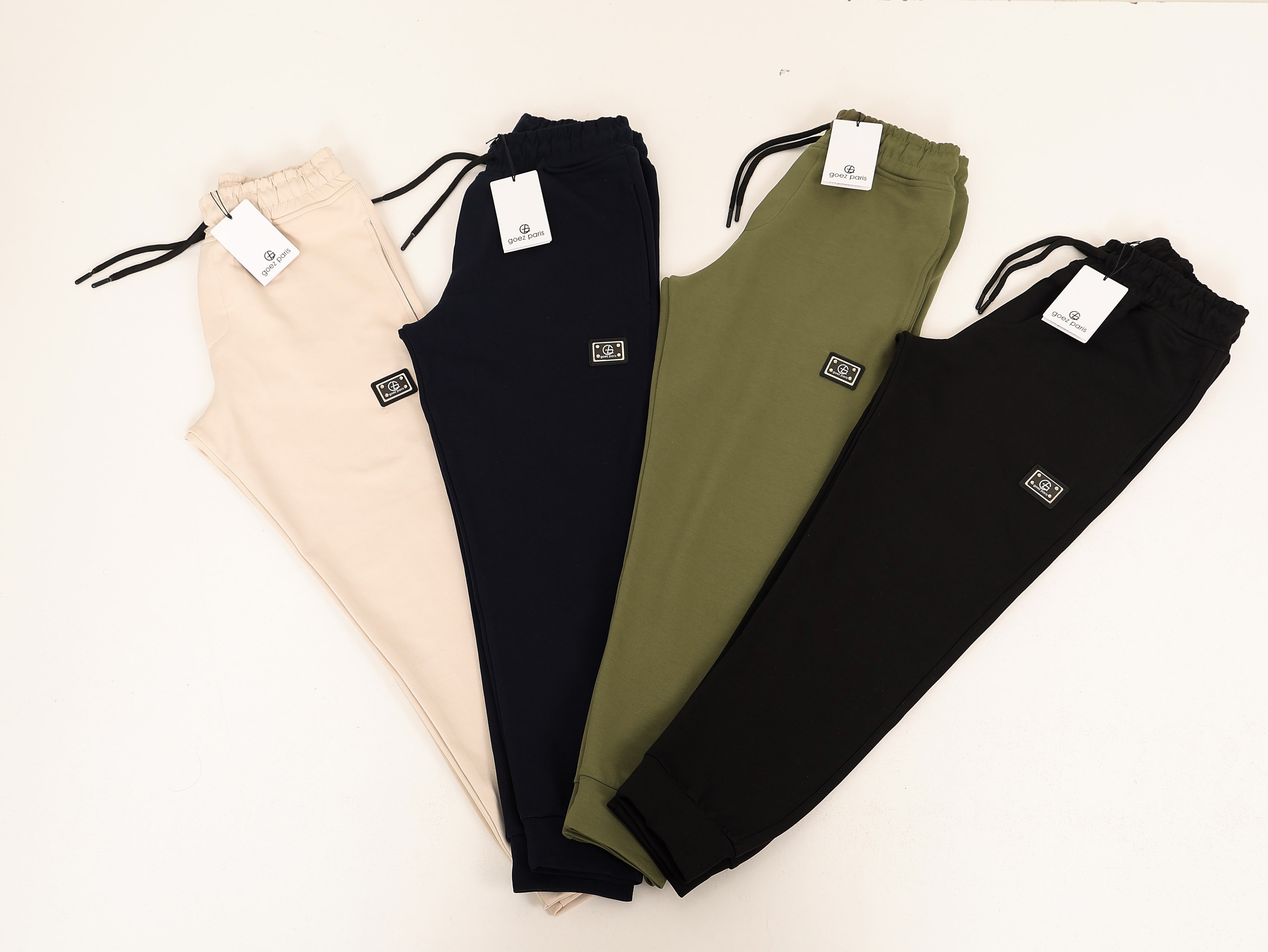 GOEZ PARIS Logo-Plaque Men's Jogger Pants