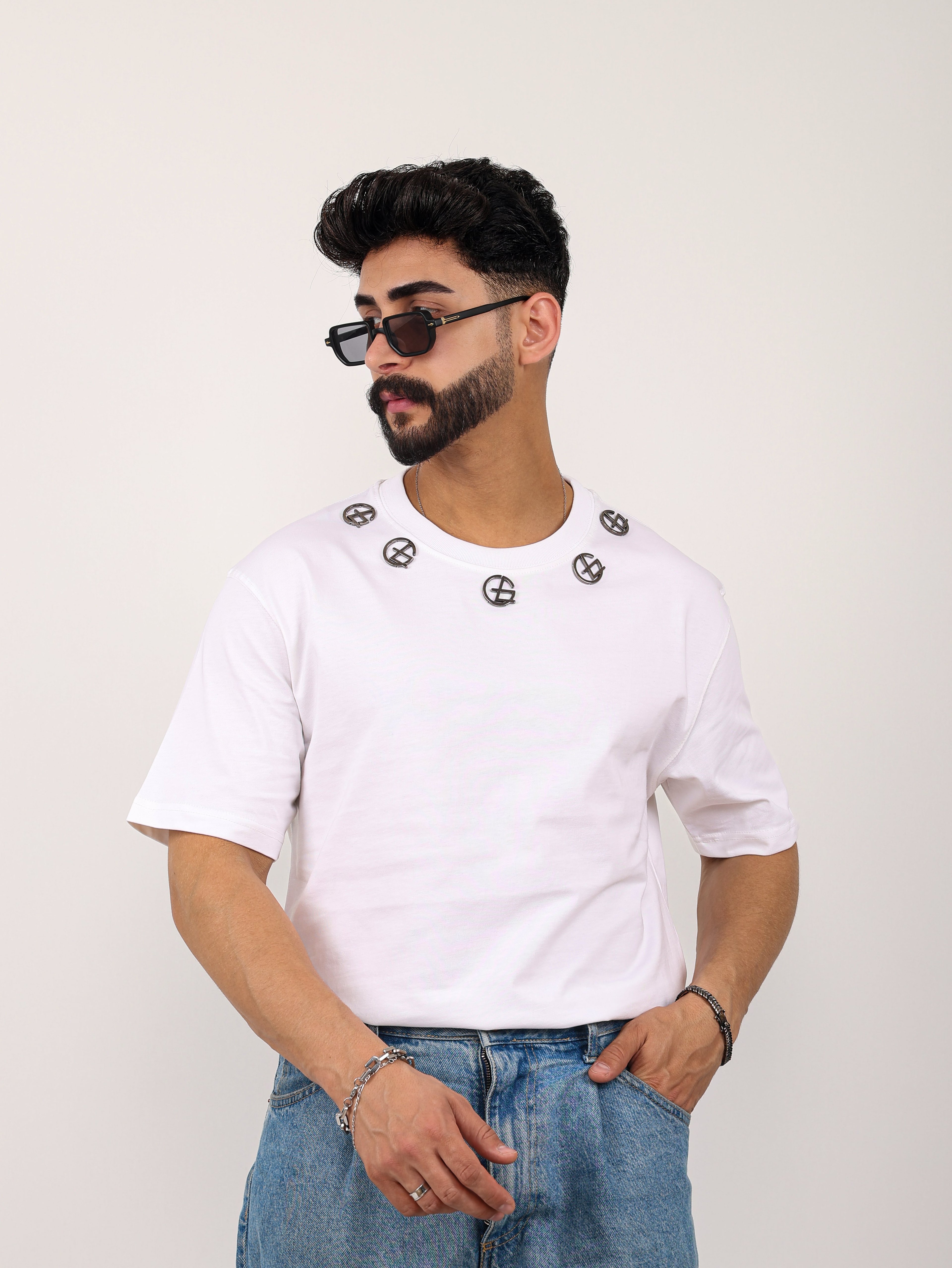 Logo Chain Relaxfit Tee - Beyaz