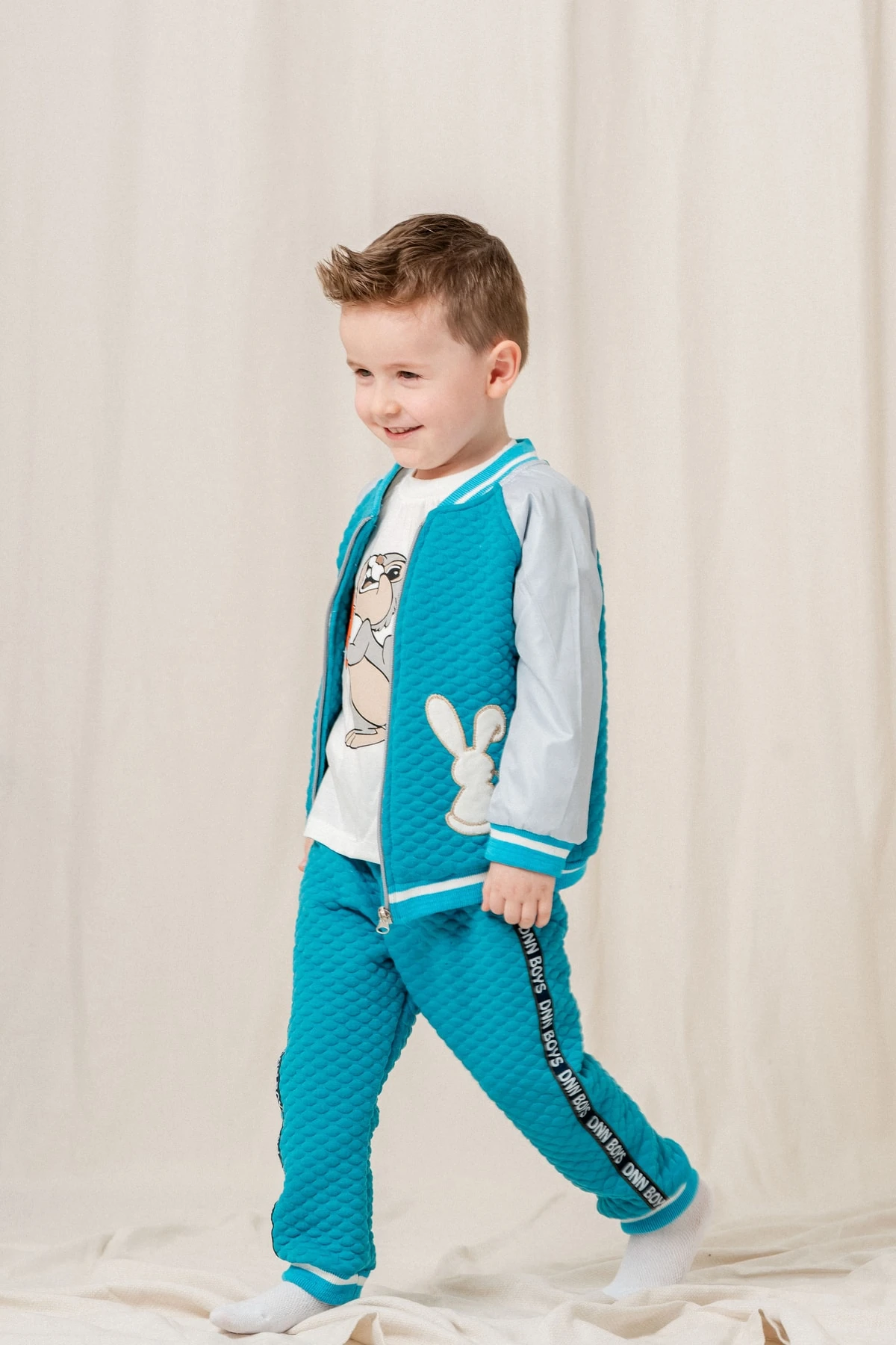 TAVŞAN NAKIŞLI KAPİTONE ERKEK BEBEK HIRKALI 3 LÜ TAKIM