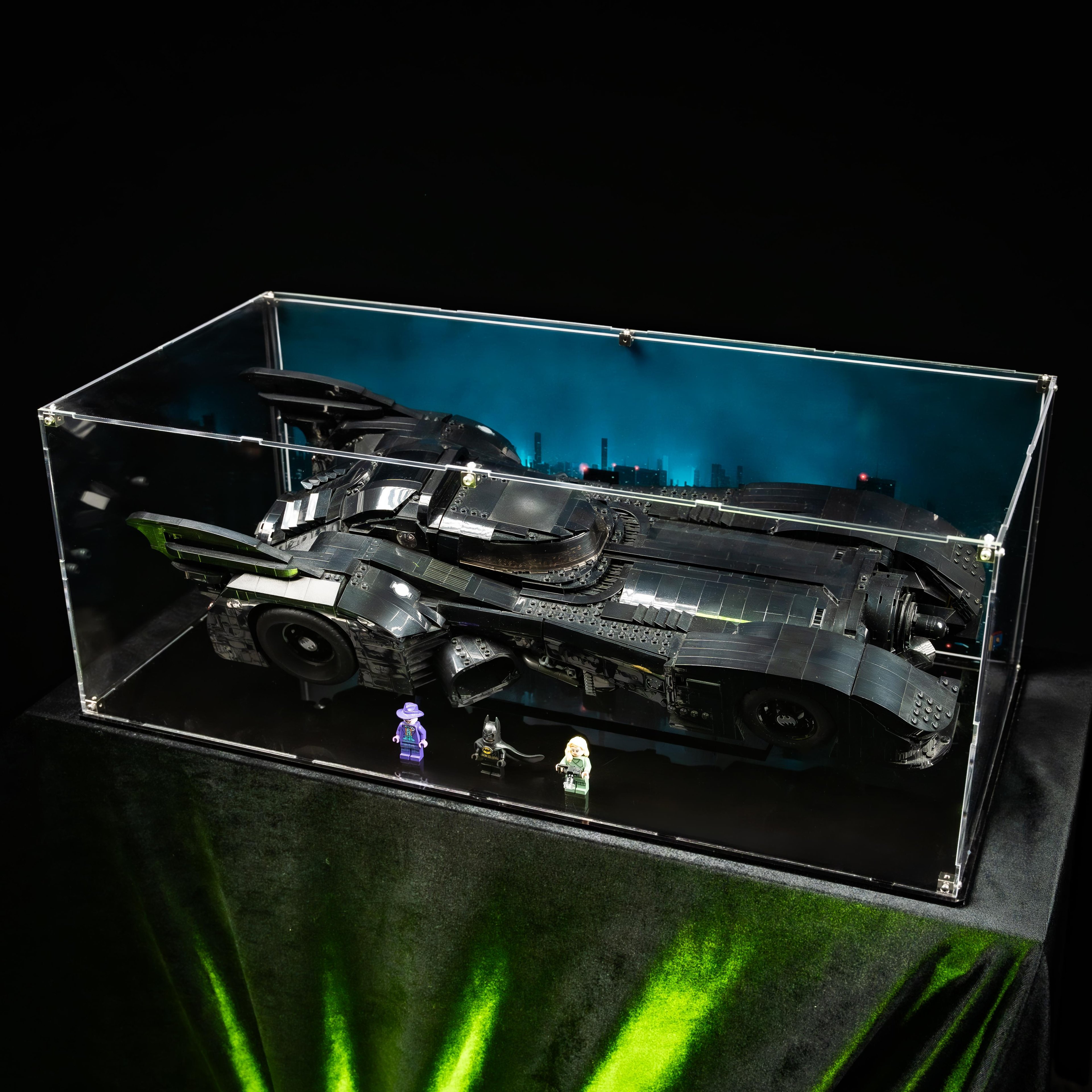 Display Case for LEGO® DC: 1989 Batmobile™ (76139)